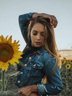 Forever 21 Light Blue Jean, cropped Denim Jacket